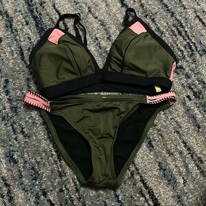 2 piece swimsuit